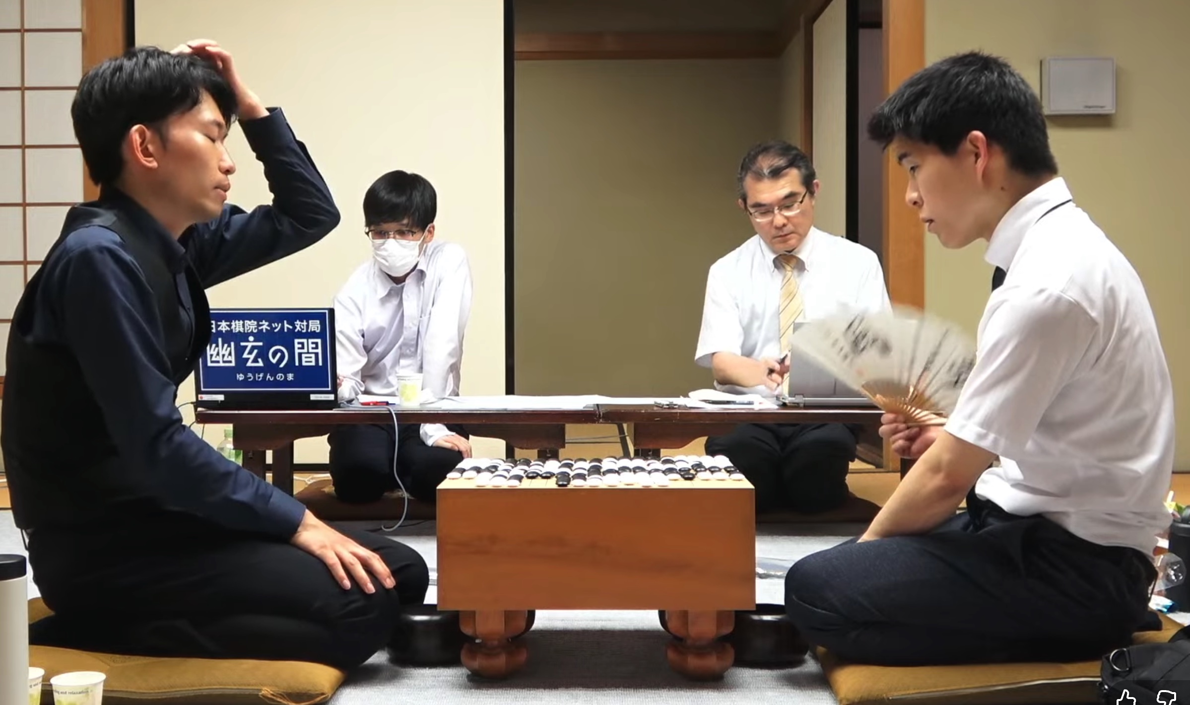 伊田篤史九段が半目勝負を制す